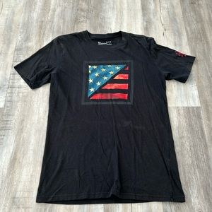 Men’s Under Armour Shirt